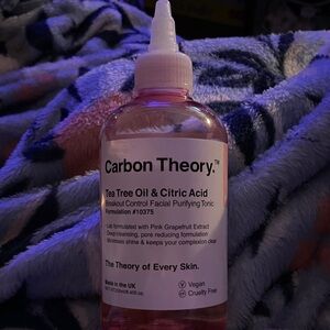 Carbon Theory’s Facial Purifying Tonic
